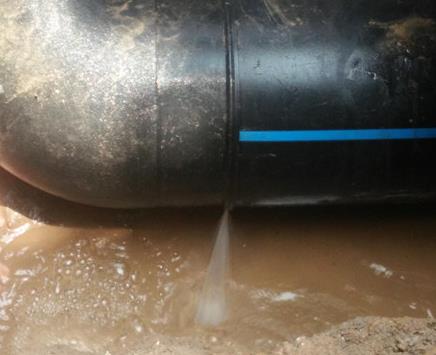 泊头楼顶渗水维修公司为大家分享下泊头卫生间漏水维修修补技术!